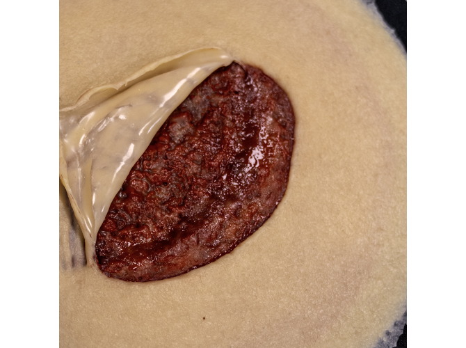 CS011Clinical_Sticky_SkinTear-FLAP_Medium3WEB