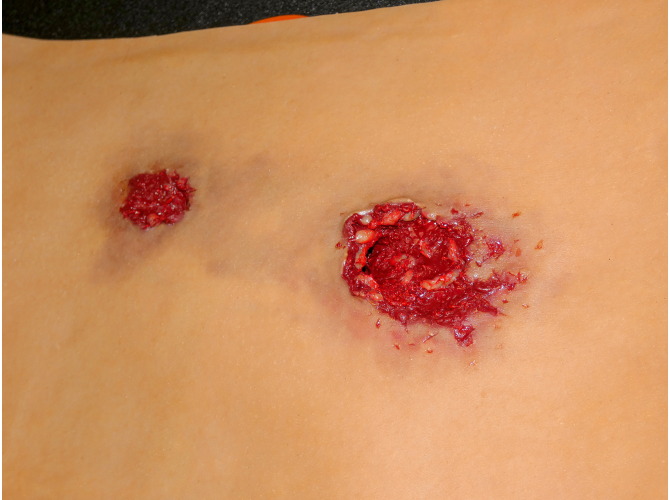 010_GSW-leg_mediumSkinTone1