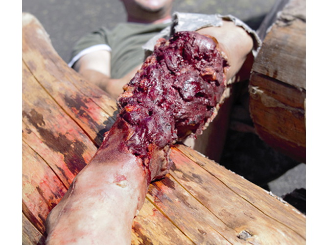 052_partLegRight_Light2