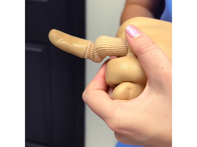 FingerDislocateTechline4