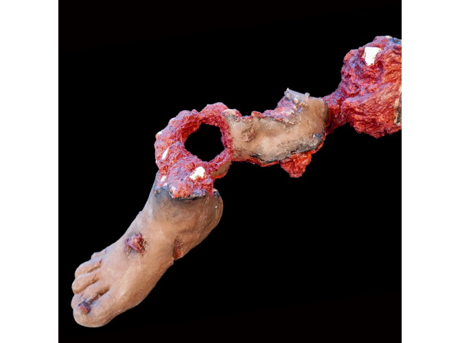 906_PT-Leg_Left_DarkSkinTone